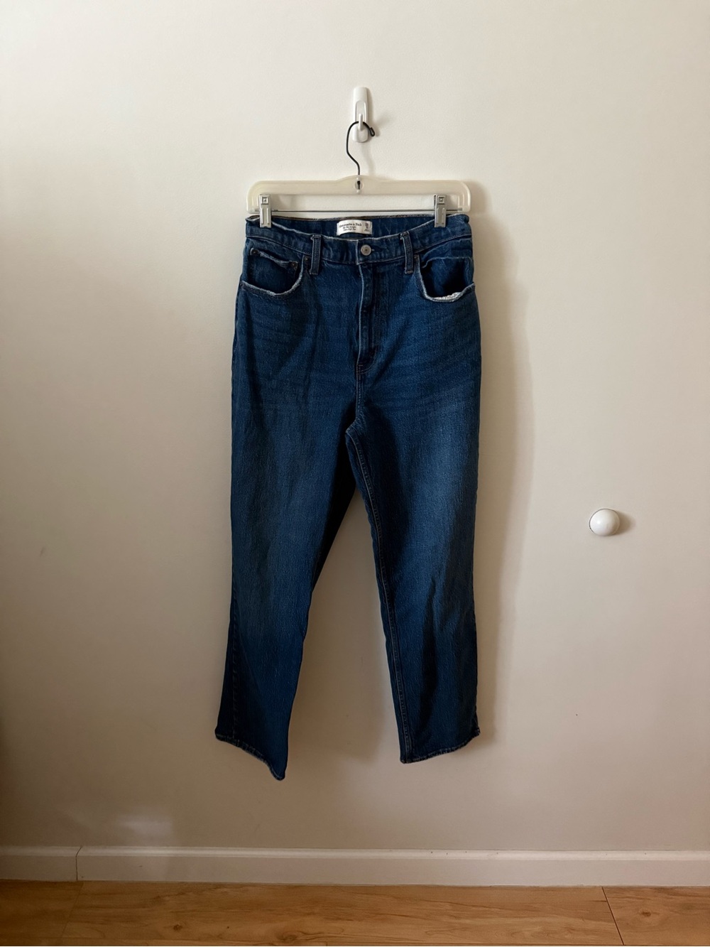 Abercrombie & Fitch Dark Blue Straight-Leg Women's Jeans